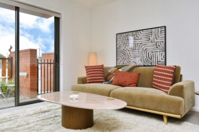 188 on Hereford- Central City Apartment